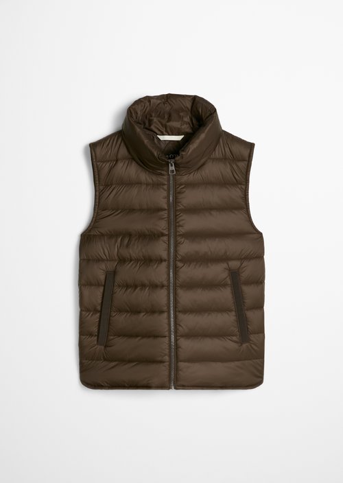 Lightweight quilted vest fitted — Burnt Coffee