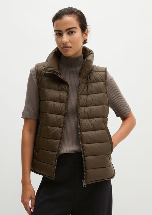 Lightweight quilted vest fitted — Burnt Coffee
