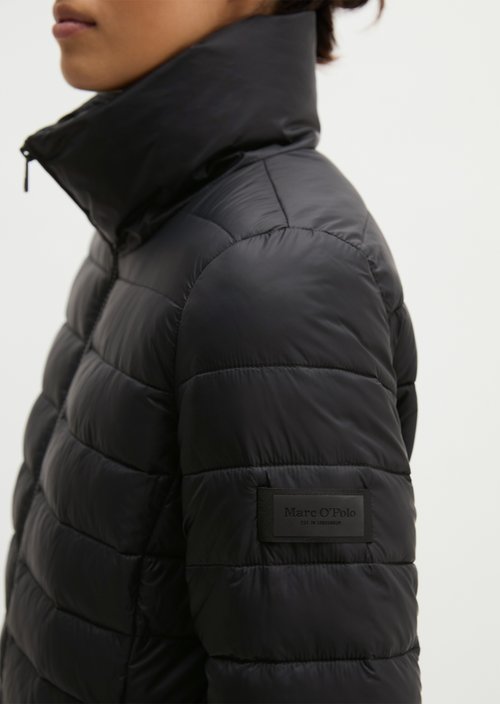 Lightweight quilted jacket fitted — Black