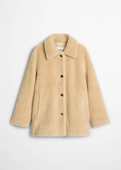 Casual Teddy Short Coat Misty Sand in isolated view without model