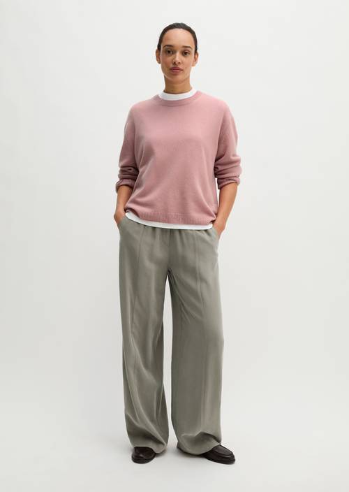 Pullover loose Misty Rose in Frontalansicht