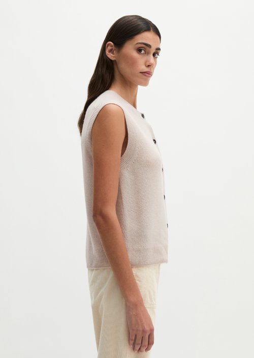 Regular sleeveless cardigan — Natural