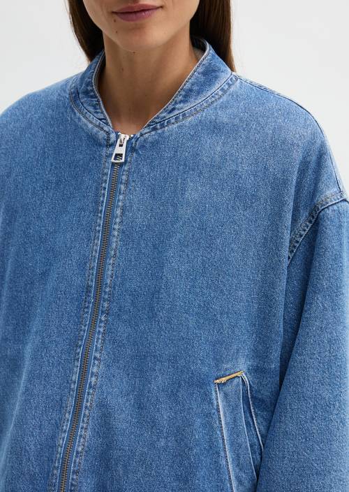 Gewatteerde denim blouson regular Bright Blue in detailaanzicht