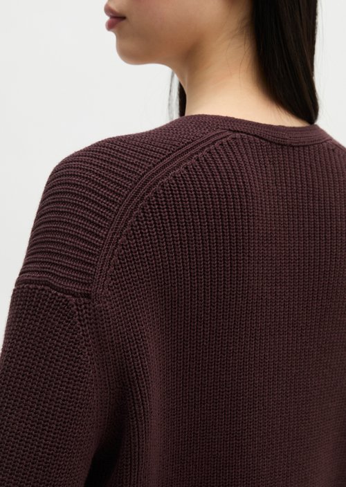 V-neck cardigan relaxed — Black Cherry
