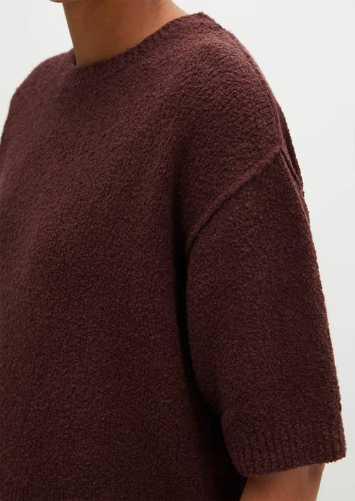 Pull à manches courtes loose Black Cherry en vue détaillée