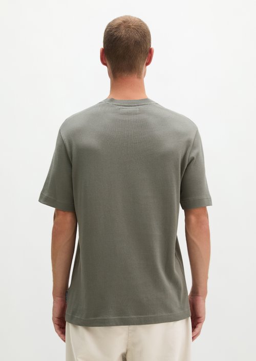 Regular T-shirt — Graphite Dust
