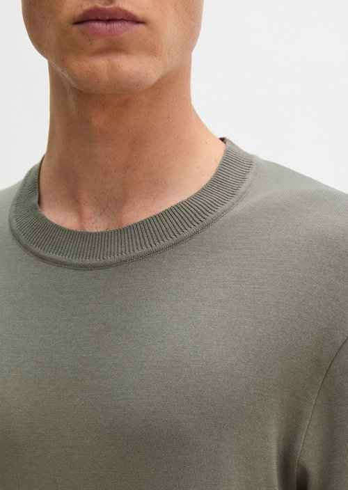 Regular T-shirt — Graphite Dust