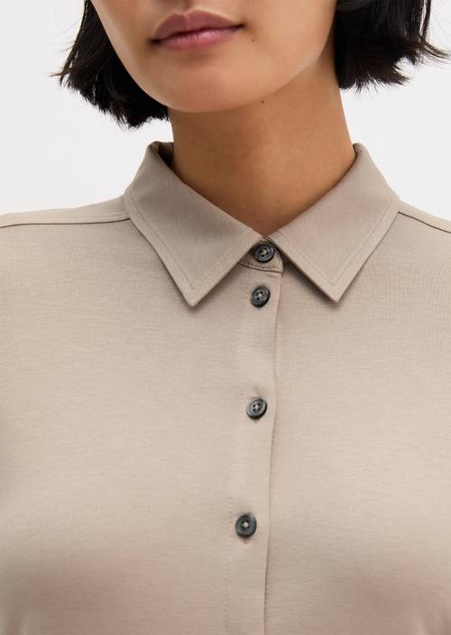 Regular jersey blouse Chalky Mauve in detailaanzicht