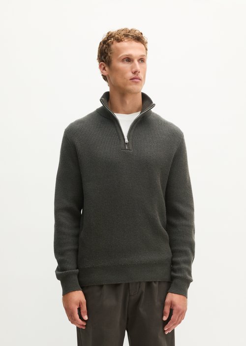 Regular-Fit Knitted Turtleneck — Dark Brown