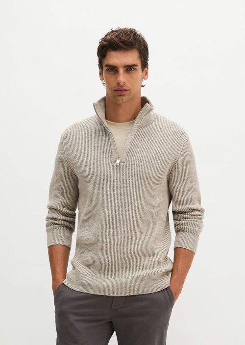 Regular-Fit Knitted Turtleneck — Light Beige