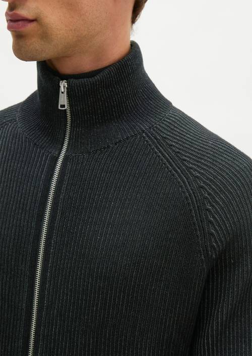 Regular-Fit Stand-Up Collar Cardigan Black in detail view