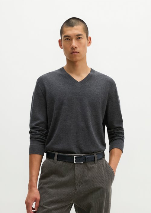 Regular-Fit V-Neck Sweater — Dark Grey Melange