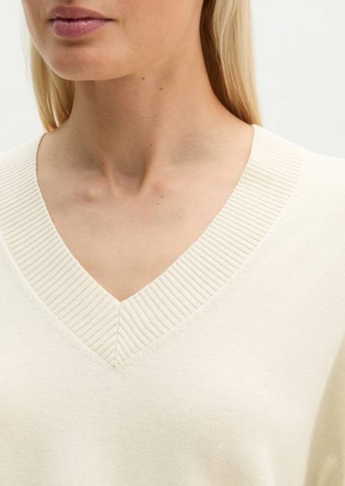 V-Neck-Pullover loose Smokey Sands in Detailansicht