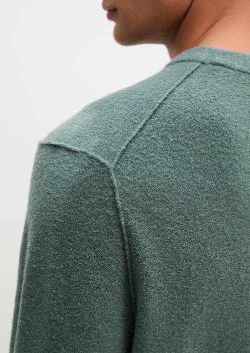 Bouclé-Pullover regular Skipping Stone in Detailansicht