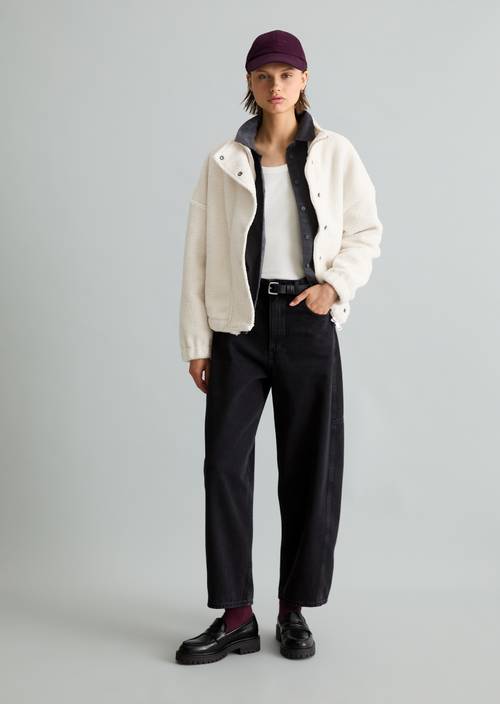 Teddyjacke relaxed White Blush in Frontalansicht