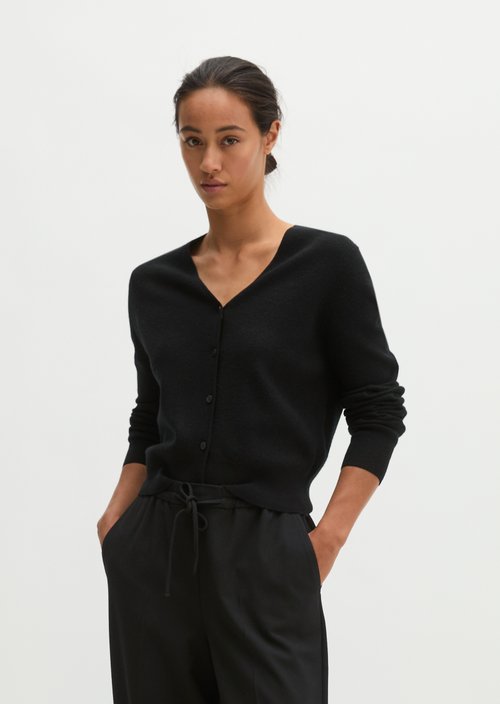 Slim-fit cropped cardigan — Black
