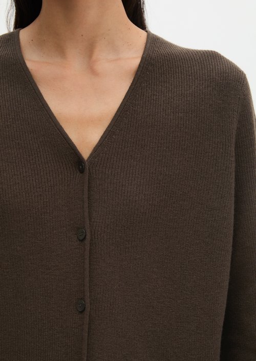 Slim-fit cropped cardigan — Burnt Coffee