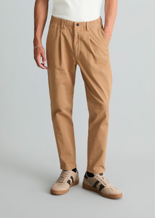 Pants, "Anders" Pleated Cropped Style — Roasted Peanut