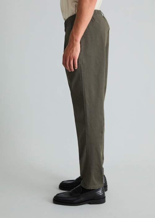 Pants, "Anders" Pleated Cropped Style — Green Jasper