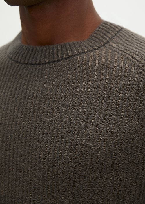 Regular-fit sweater — Wooden Earth