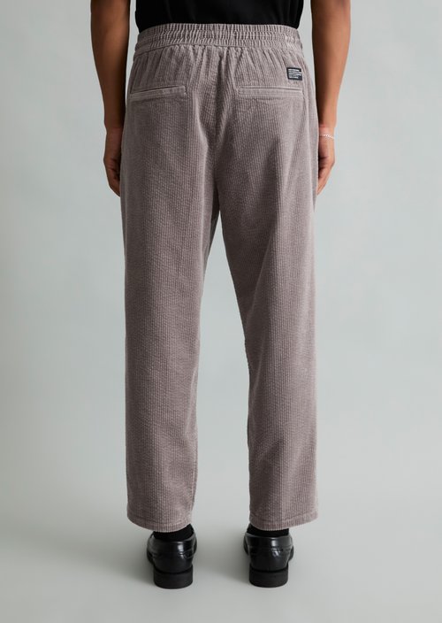 Viggo Relaxed Cropped Cord Pants — Dolphin