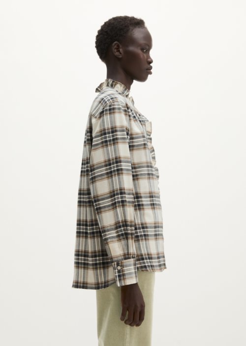 Casual Checkered Ruffle Blouse — Offwhite
