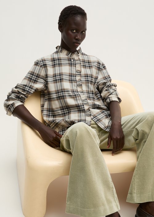Casual Checkered Ruffle Blouse — Offwhite