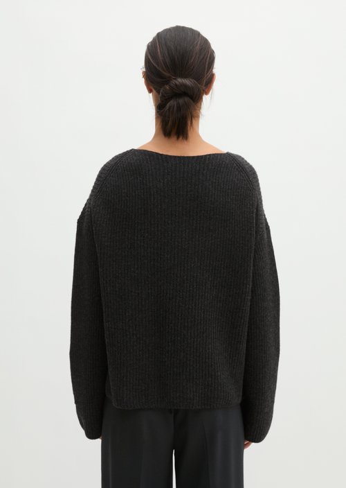 Loose-fitting knit sweater — Coal Grey Melange