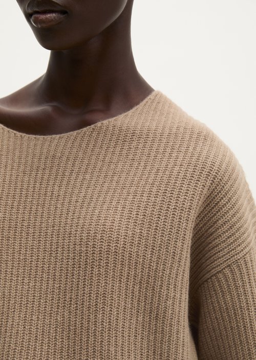 Loose-fitting knit sweater — Earthy Taupe