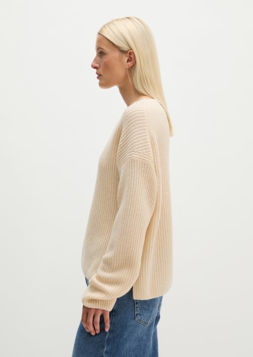 Loose-fitting knit sweater — Smokey Sands