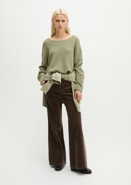 Loose-fitting knit sweater — Smooth Sage