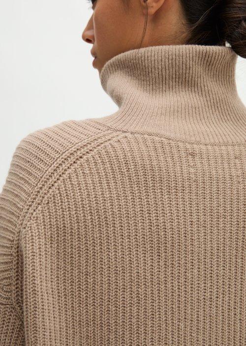 Loose-fitting cardigan — Earthy Taupe