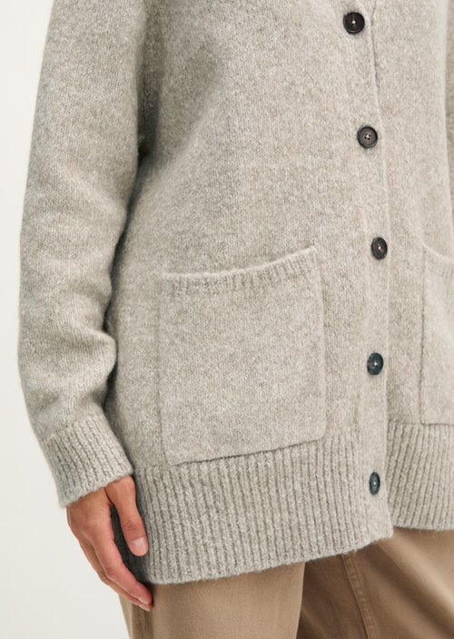 Long, loose-fitting cardigan — Light Brown