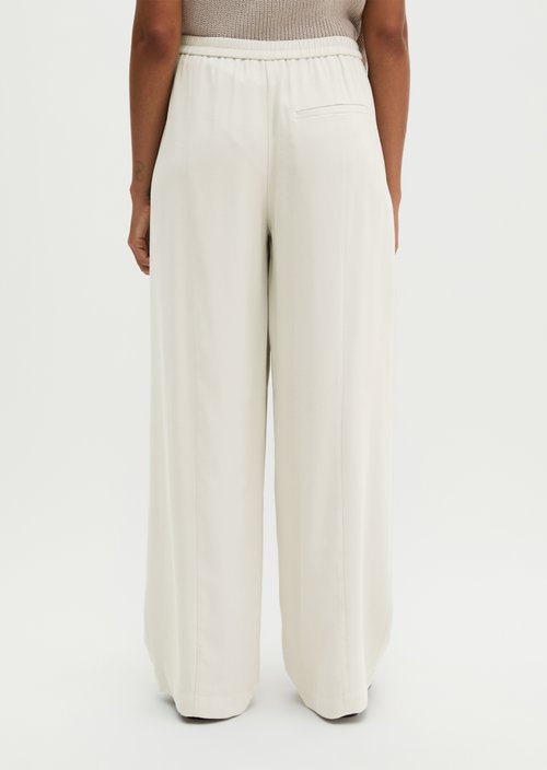 Barrel pull-on pants — Natural