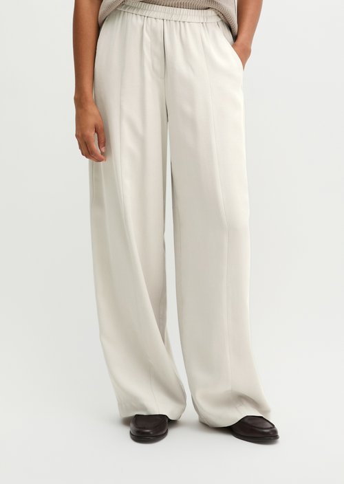 Barrel pull-on pants — Natural
