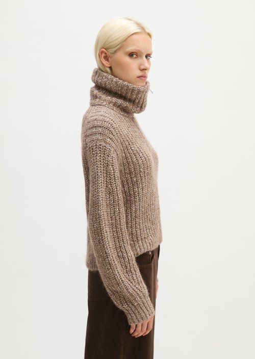 Relaxed Zip-Up Cardigan — Dark Brown