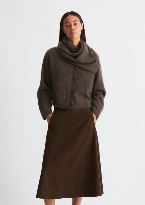 Cozy Cropped Cardigan — Burnt Coffee