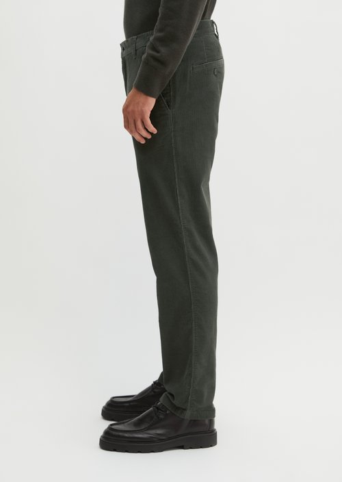 Cord Pants, Model Mads Jogger, Regular Fit — Copley Brown