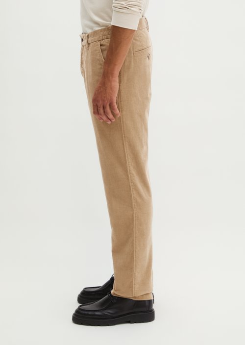 Cord Pants, Model Mads Jogger, Regular Fit — Pale Khaki