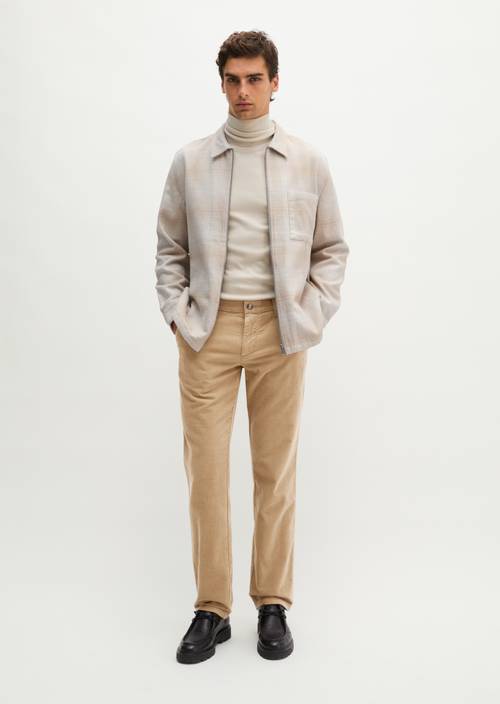 Cord Pants, Model Mads Jogger, Regular Fit Pale Khaki in front view