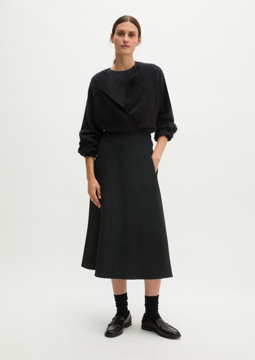 Flared flannel skirt — Black
