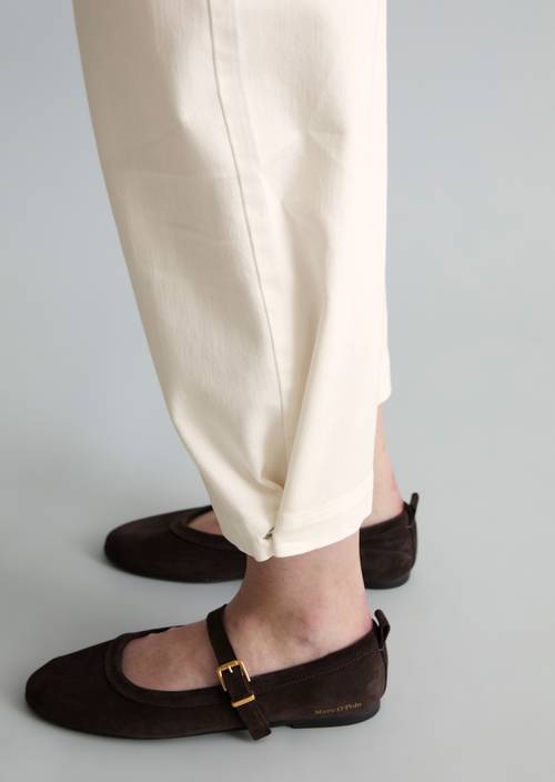 Barrel Pants cropped Creamy White en vue détaillée