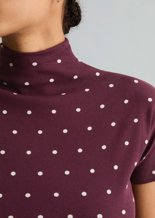 Slim-Fit Ribbed Jersey Top — Dark Red