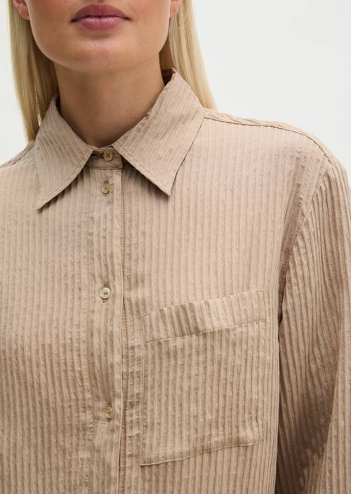Streifenbluse oversize Earthy Taupe in Detailansicht