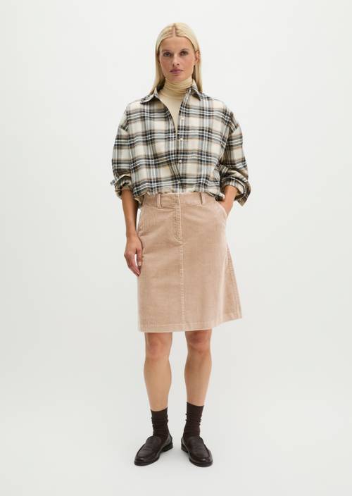 Cordrock slim Earthy Taupe in Frontalansicht