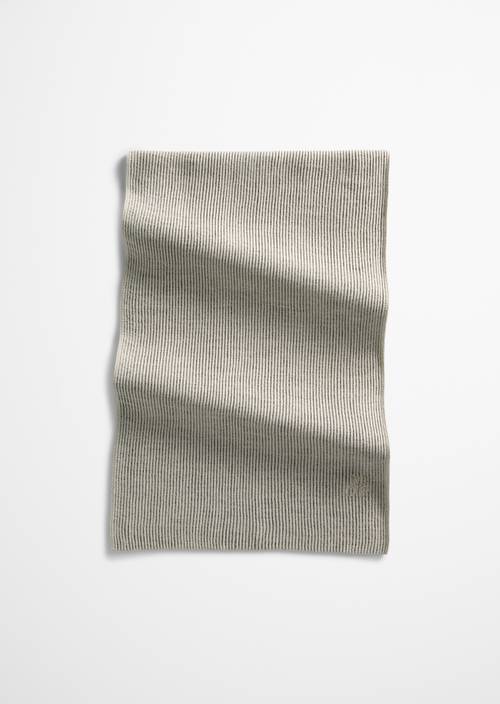 Gebreide sjaal Light Beige in vooraanzicht
