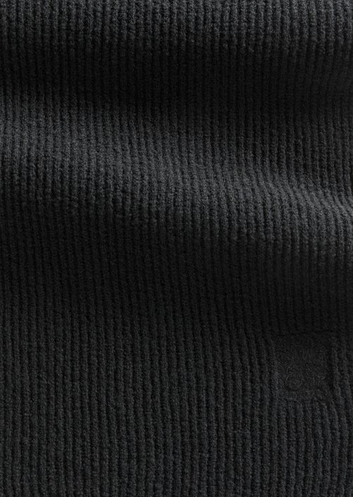 Knitted Scarf — Black