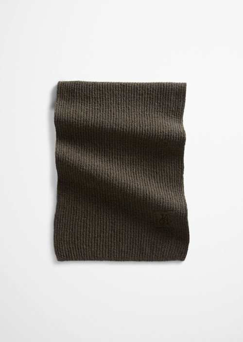 Knitted Scarf — Wooden Earth