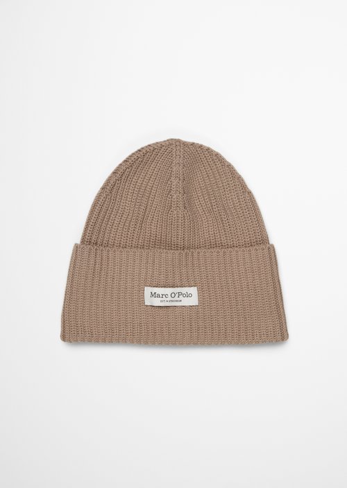 Knitted hat — Earthy Taupe