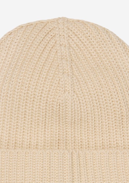 Knitted hat — Smokey Sands